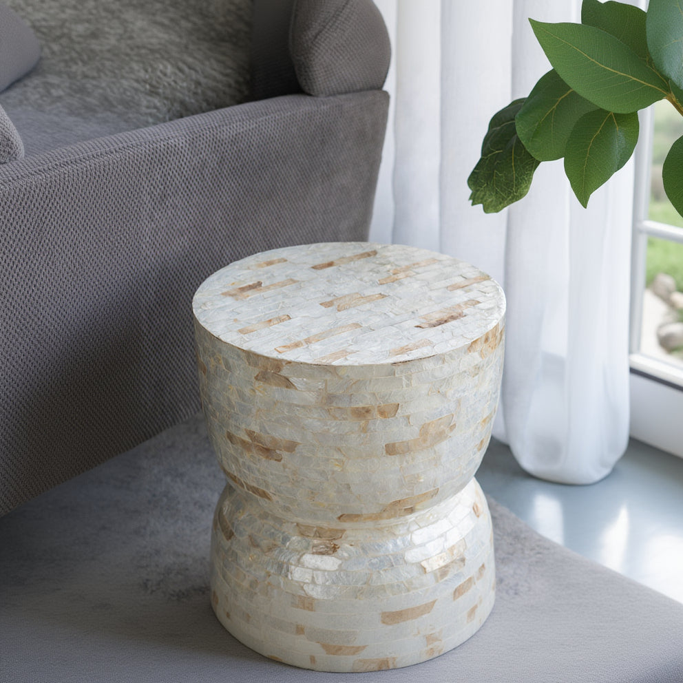 Mesa Auxiliar Decorativa Capiz 46 x 36 x 36cm