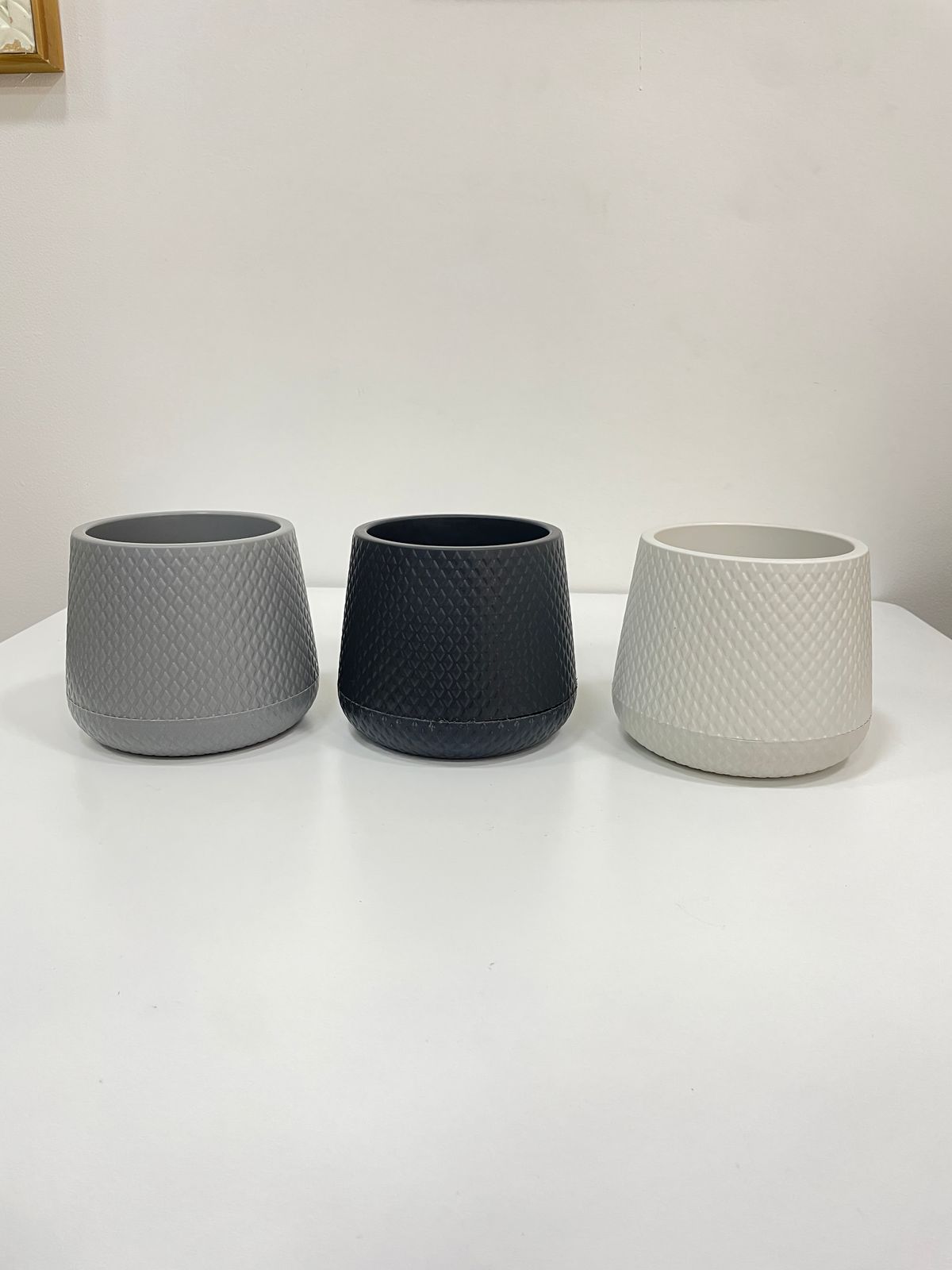 Matera Blanca,Negra,Gris x Unidad