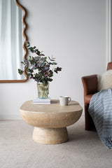 Mesa de Centro Ovalada 100% en Magnesio 38.1 x 91.4 x 61cm