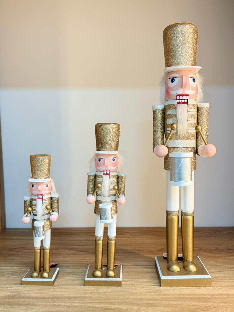 Cascanueces x3 Dorados