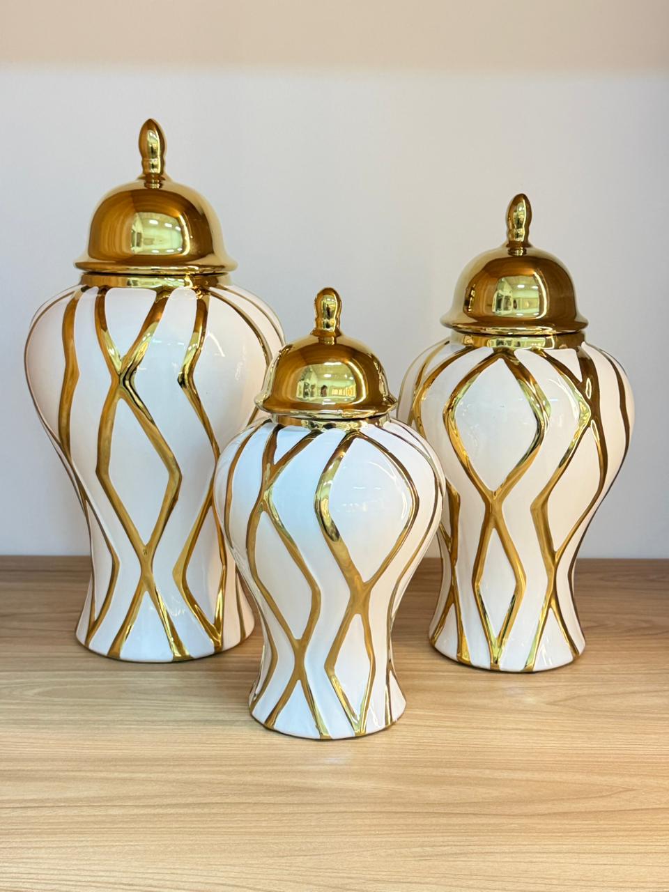 Ánforas Doradas/Blanco