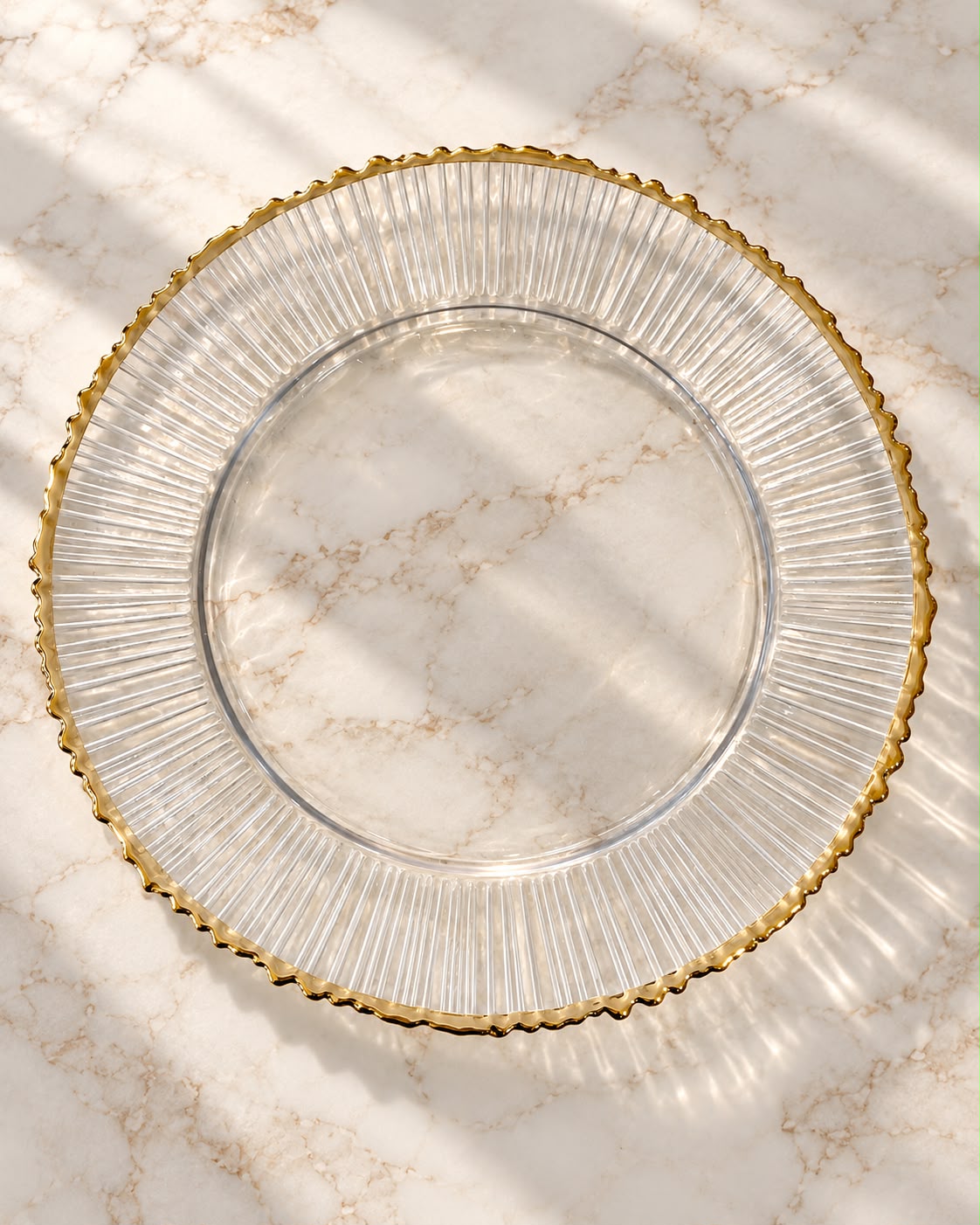 Plato Base Transparente Borde Dorado Vidrio